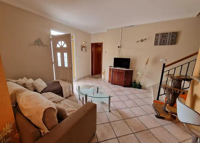 Pico Ferreira By Mth Hébergement de vacances *